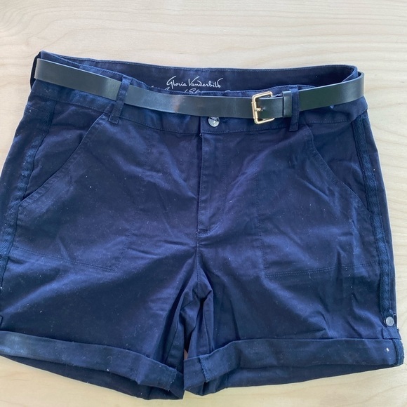 Gloria Vanderbilt All  Around Slimming Effect Shorts size 8P (EW) - Picture 6 of 14